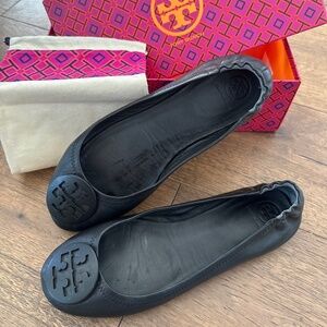 Tory Burch ballerina flats with Box